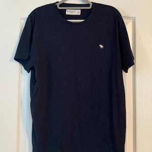 Abercrombie & Fitch Tee